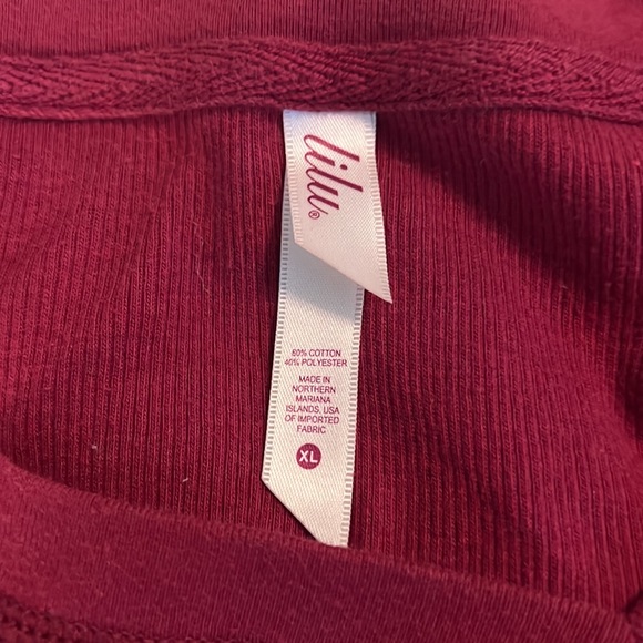 Maroon Long Sleeved V-Neck - Picture 4 of 4